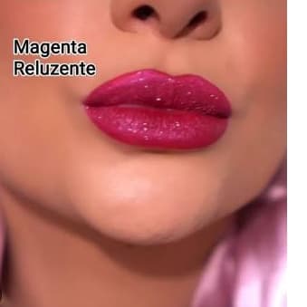 Batom líquido Matte glitter effect de longa duração 16 horas de 7 ml da Avon.