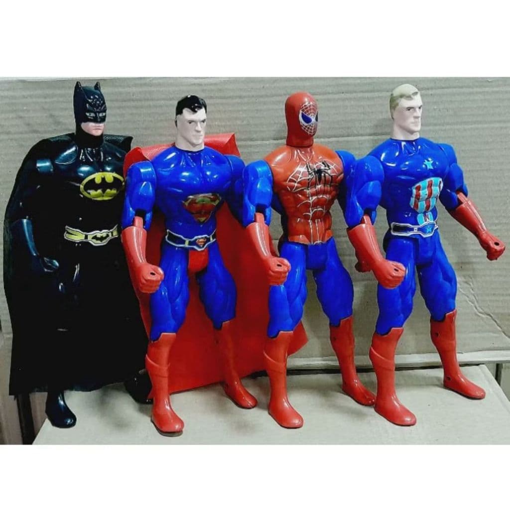 Batman Clássico Boneco Grande 30 cm Brinquedo  100% Articulado /Liga Da Justiça/Vingadores Aranha Hulk Super Homem man