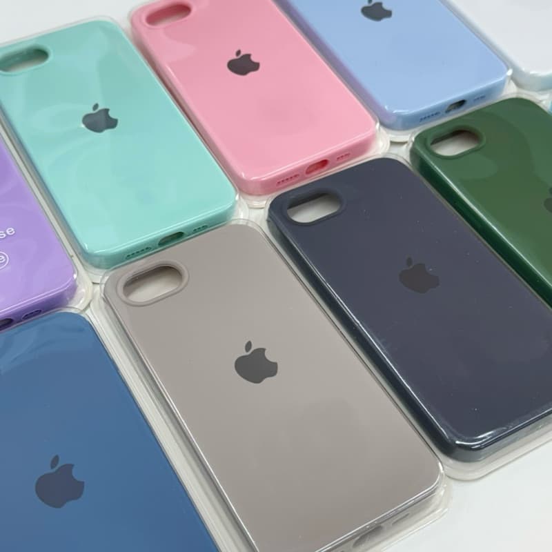 Capinha Case Silicone Aveludada Compatível Para iPhone 16E e 17E Premium
