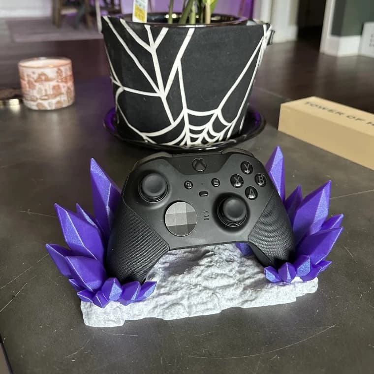 Suporte 3D para Controle de Videogame - Design de Cristal