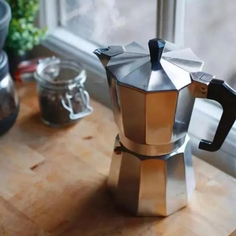 Cafeteira Italiana Moka 6 Xícaras Alumínio Café Expresso Portátil loja PRETO e PRATA
