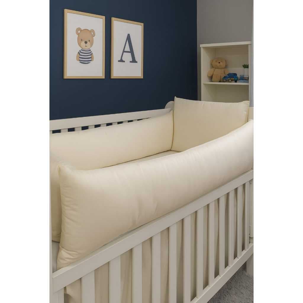Kit para Berço Bebe 3pç Neutro Todo Palha Marfim Protetores para berço na Cor Palha Nude sem detalhes