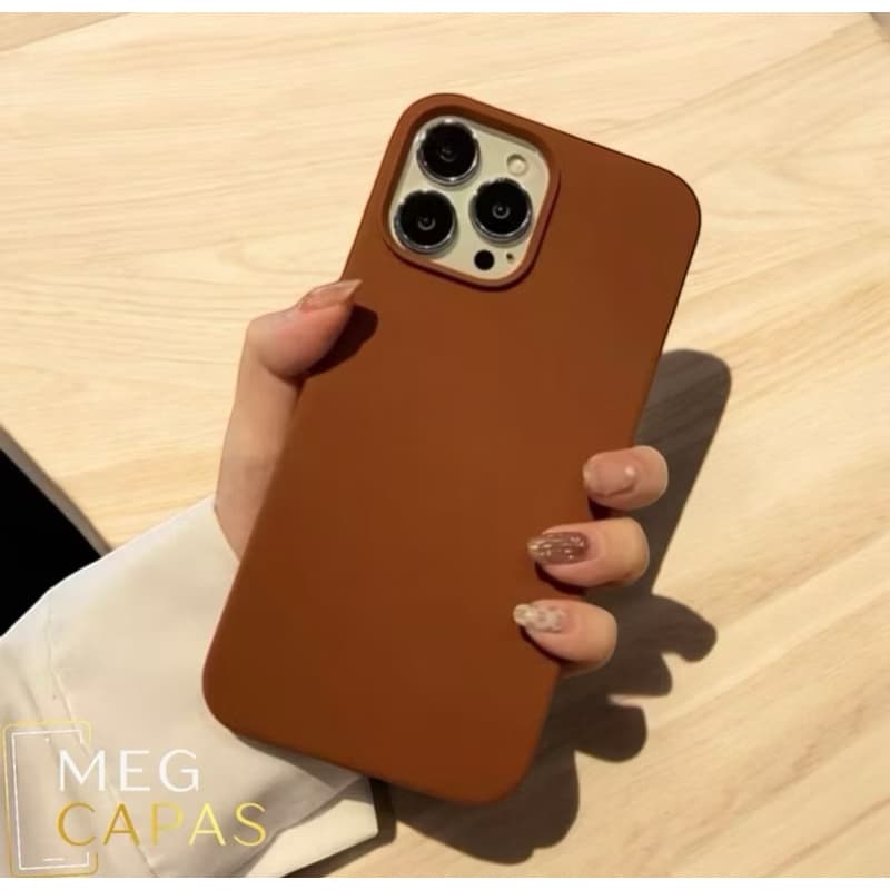 CAPA CASE SILICONE MARROM AVELUDADA ABERTA NA CÂMERA CAPINHA PARA  XR/11/12/13/14/15/16