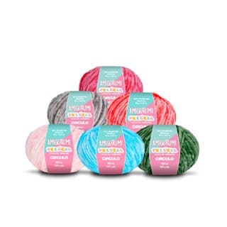 Kit Amigurumi Pelúcia Fio Texturizado para Crochê C/ 15 unidades