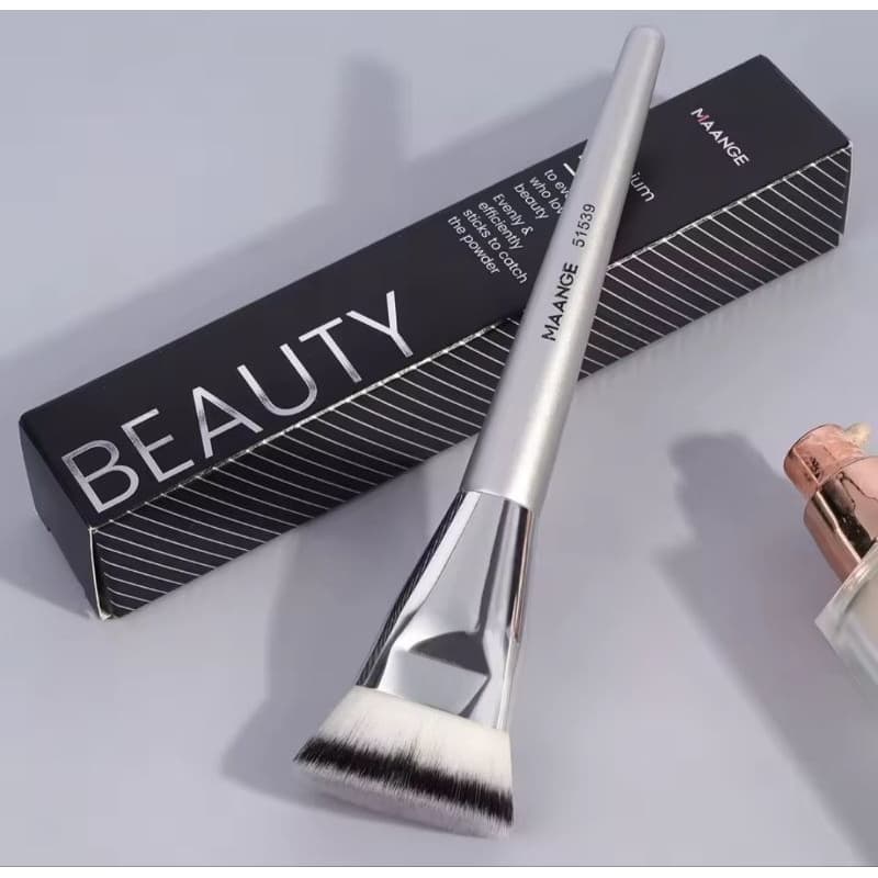 Pincel Kabuki MAANGE Profissional para Base Líquida, Pó, Blush e Contorno – Cerdas Macias