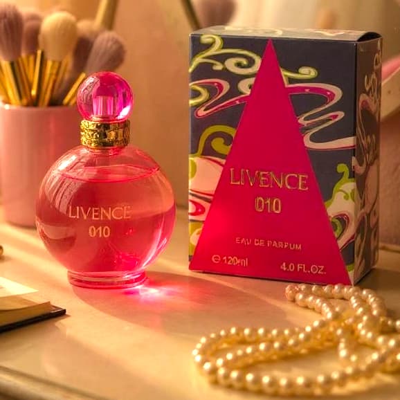 Perfume Feminino Cheiro RomÂntico Marcante Importado  100 ml Fantasi  -010 Presente