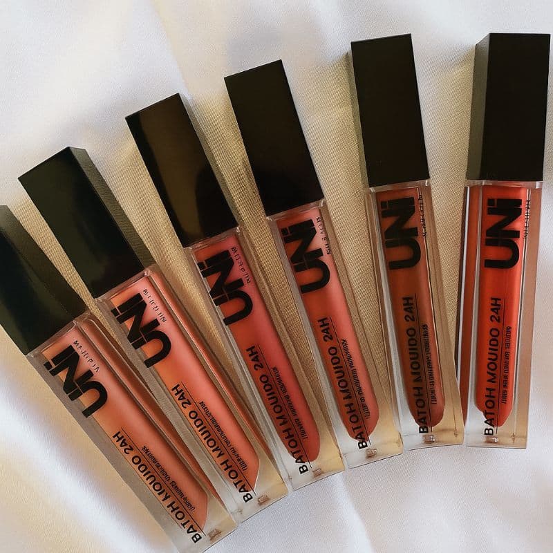 Batons Líquidos Matte UNI Makeup – Longa Duração 24h – Cores Variadas e Alta Pigmentação