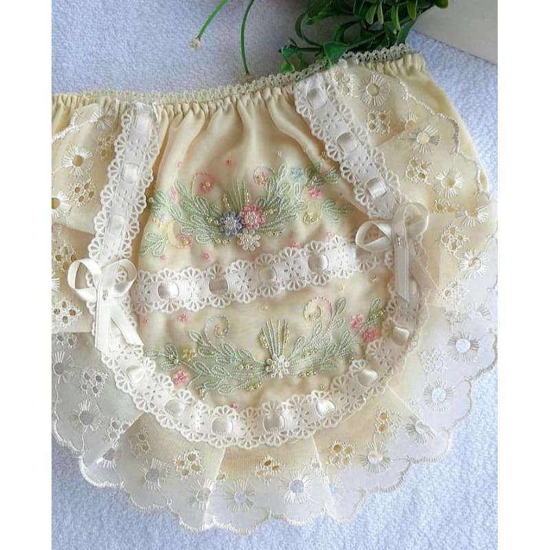 Tapa fralda /calcinha/bunda rica/ calcinha bordada/ bebê/infantil/menina