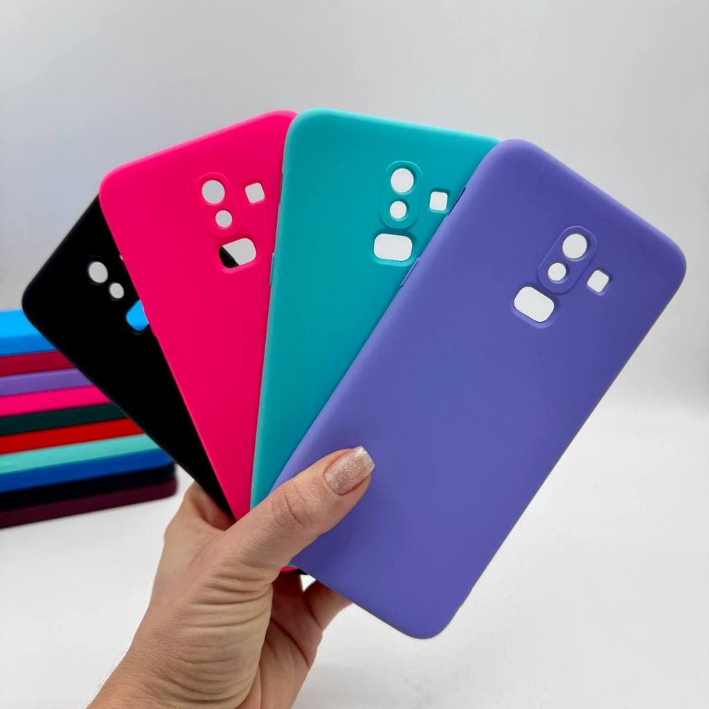 Capa Para Samsung Galaxy J8 - J800 Silicone Aveludada Capinha de Celular