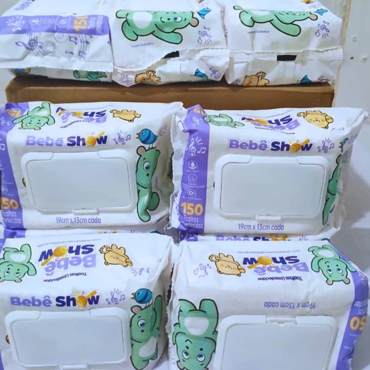 Caixa 04 Pacotes Lenço Umedecido Bebê Show Promoção Higiene Bebê Melhor Preço Sem Álcool 600 Tholhas Umedecidas Atacado