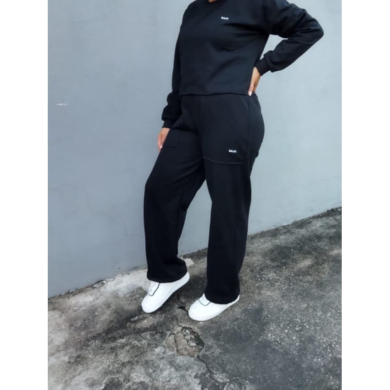 CONJUNTO DE MOLETOM FEMENINO