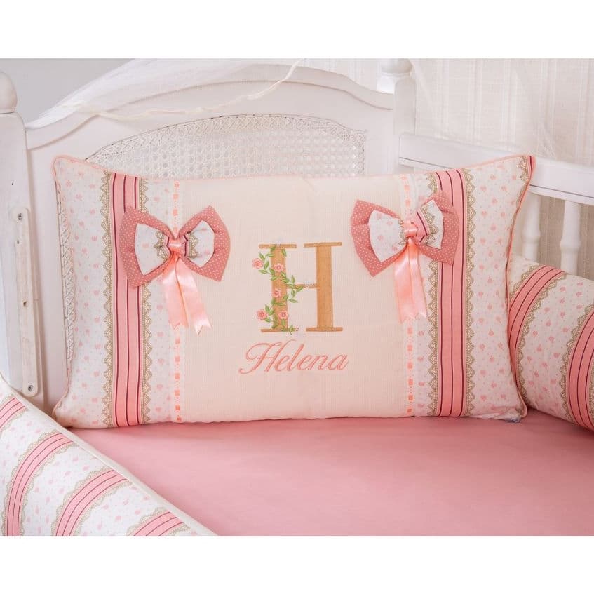 KIT PARA BERÇO BEBÊ MODELO ESSENCE SALMON COM LAÇOS - PERSONALIZAMOS COM NOME DO SEU BEBÊ - COM SAIA