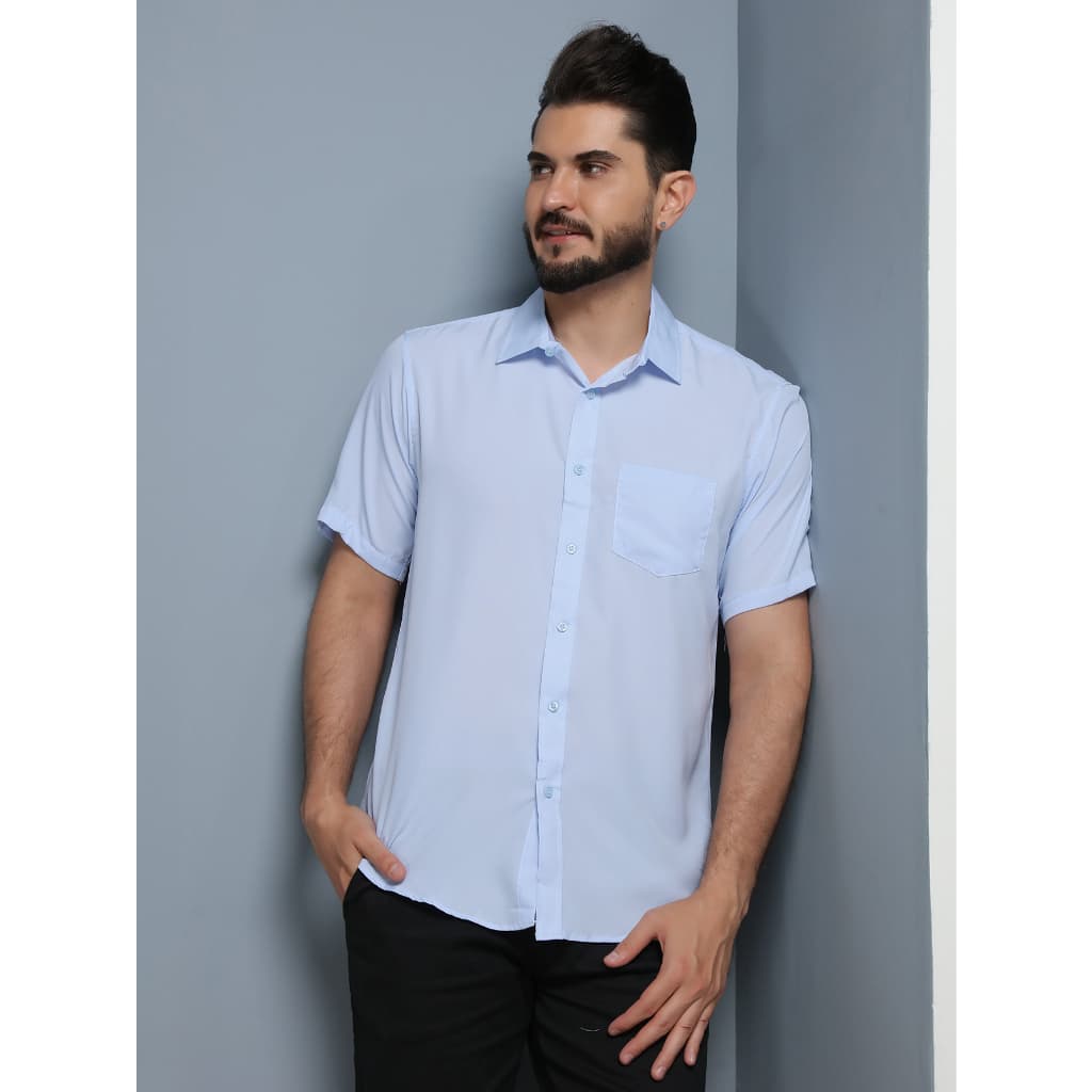 Camisa Social Masculina Manga Curto Com Bolso Slim Fácil lisa C002