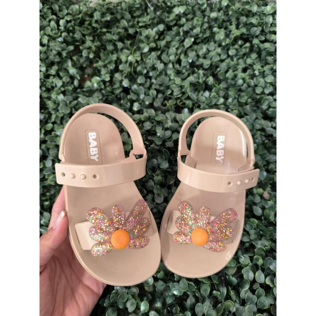 Sandalia Infantil De Menina Delicada e Confortavel de Margarida em Promoção!