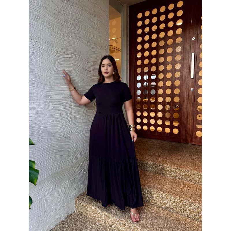 Vestido Feminino Longo Com Manga e Corte Reto Tecido Malha Elegante Soltinho