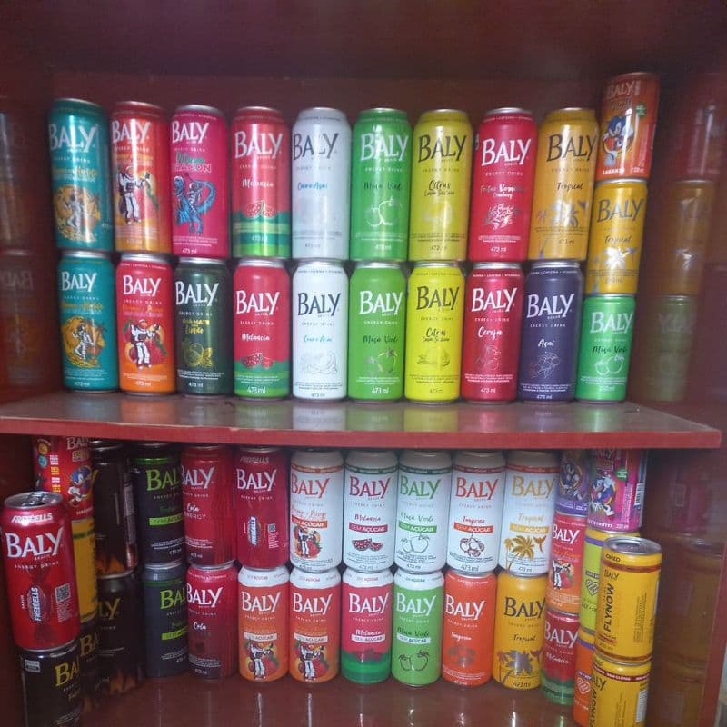 Kit exclusivo: 52 Latas do energético Baly sem latas repetidas