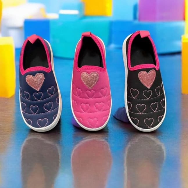 Tênis Infantil Menina  Calce Fácil Super Leve e Confortável Casual Escolar Bordado Glither