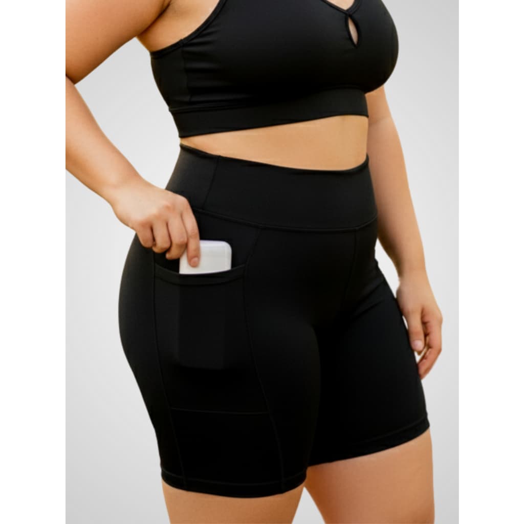 Bermuda Plus Size Fitness Com Bolso Feminina Cós Alto Roupa de Academia Short Legging Treino Curve