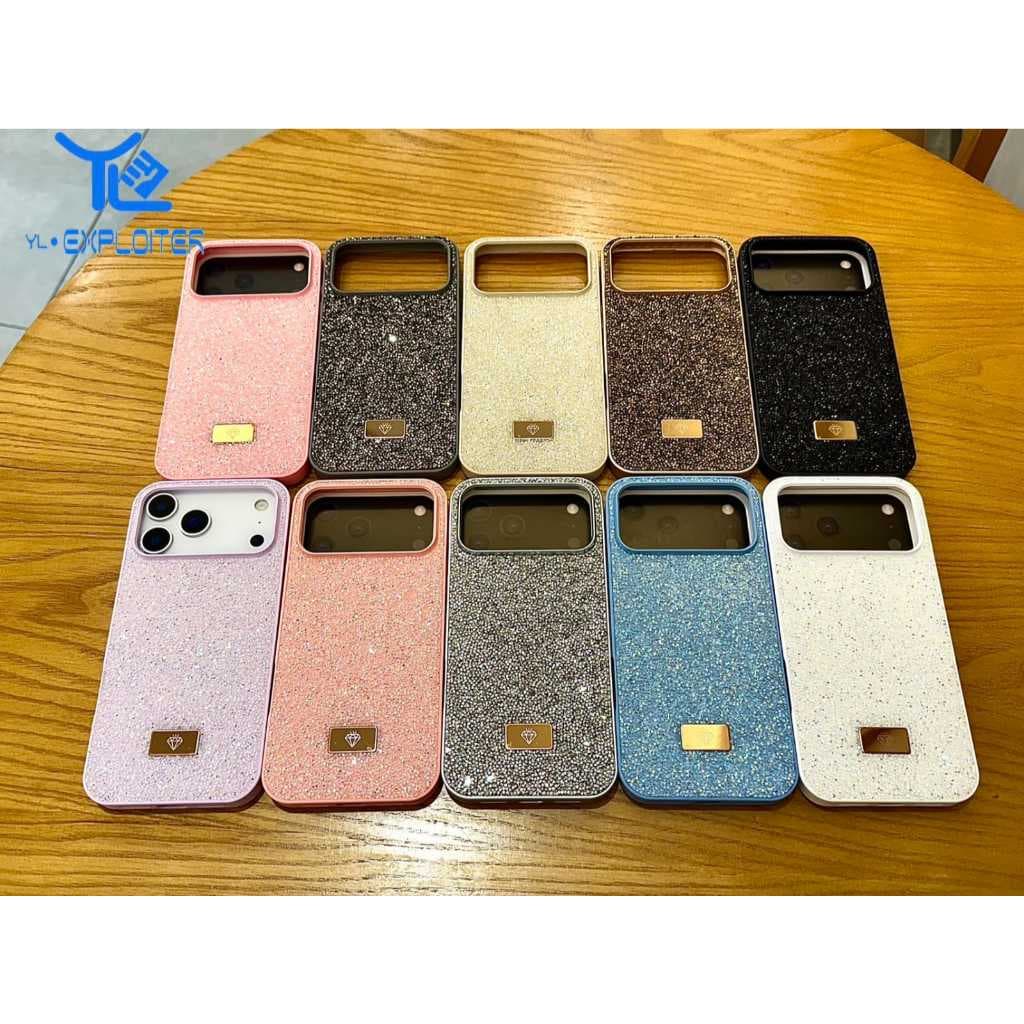 Capa Case Aveludada com Strass Para iPhone 15 16 PRO PRO MAX 17 PRO & PRO MAX & AIR (LAD)
