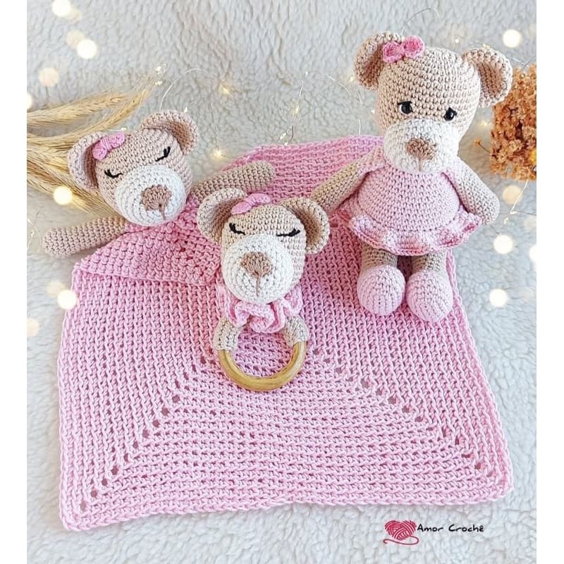 Kit Baby Ursa Betina crochê amigurumi ursinho bichinho de apego