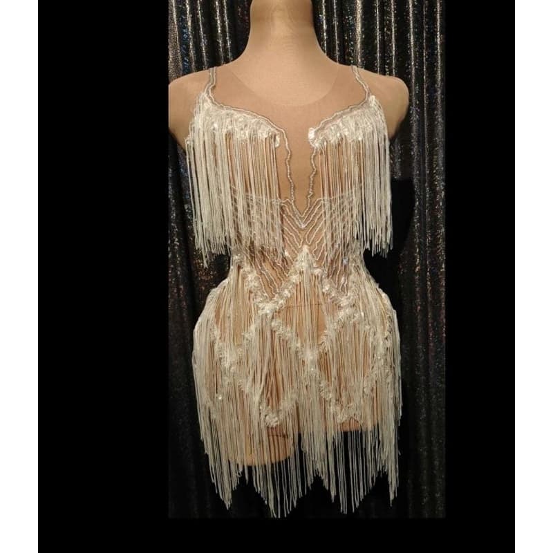 Vestido curto luxuoso vestido brilho todo bordado em paetê , Vestido de dança Festa Fim de ano Réveillon brilho