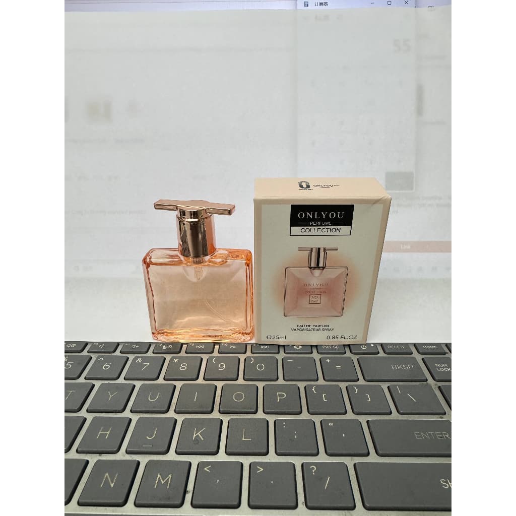 Perfume Importados Feminino  OLU NO:897 30ML