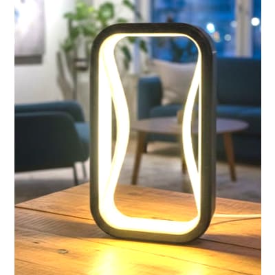 Exclusiva Luminária LED Moderna De Mesa Lampada Led Quarto Designer Fantástico 127v Marron