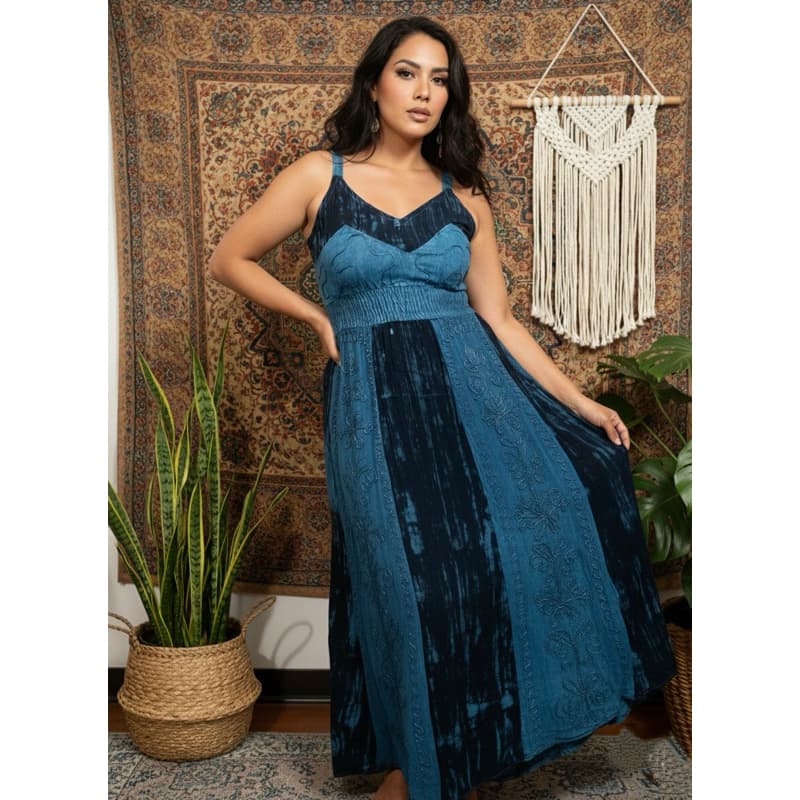 Vestido Indiano Midi / Boho Chic / Vestido Longo / Moda Farm / Moda Tropical / Vestido Hippie / Vestido Bordado