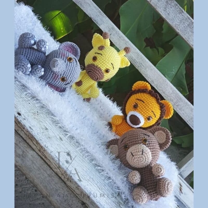 Amigurumi Animal em Crochê Artesanal Safari Unidade ou Kit Conjunto Decoração Quarto Infantil