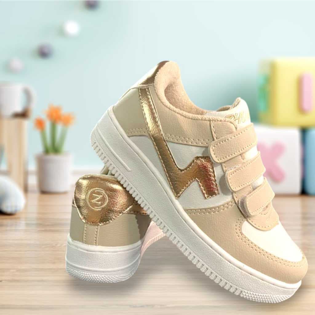 Tênis Infantil Feminino Menina Com Velcro Anderrapante Confortável