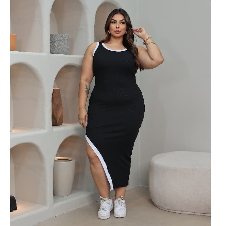 Vestido Feminino Plus Size Ribana Canelado Bicolor com Fenda Assimetrica