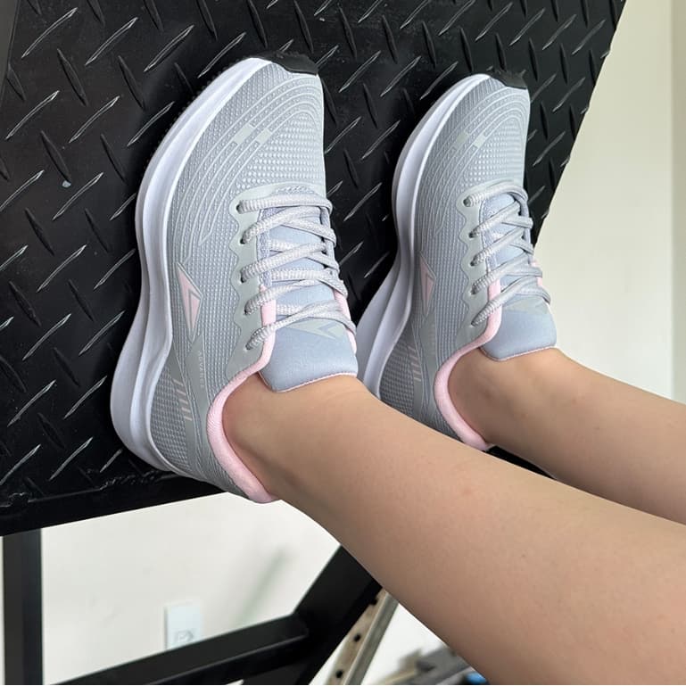 Tênis Feminino Sneeks para Caminhada e Corrida Leve e Confortável Esportivo