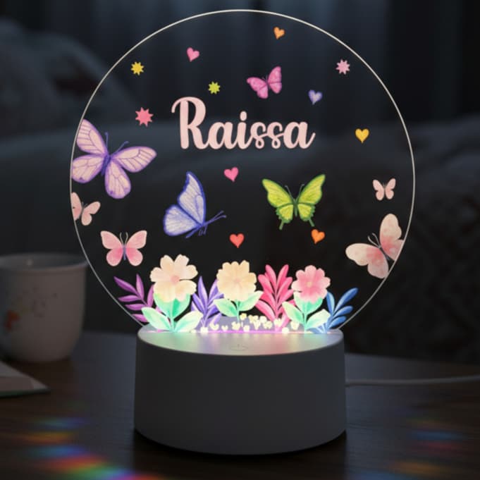 Luminaria LED Feminina Personalizada Infantil Abajur Jardim Encantado Borboleta Menina Criança