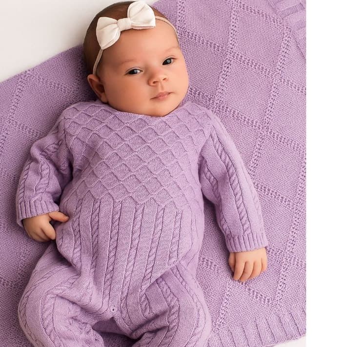 Kit Saída de maternidade  Conjunto Macacão Losângulo e Manta em Tricô Vira Pé Manta Trabalhada luxo Enxoval para bebê