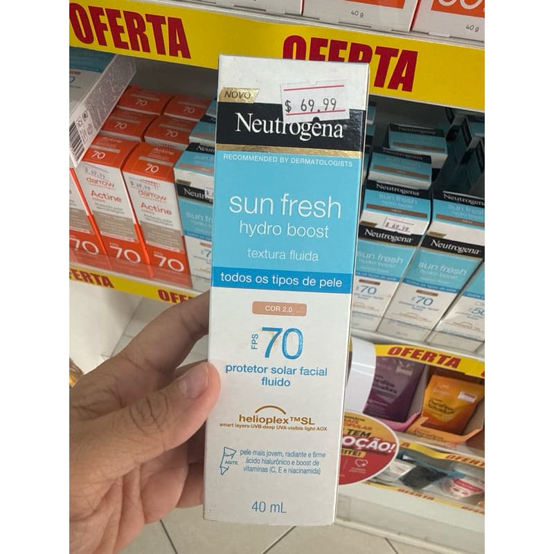 Protetor Solar Facial Neutrogena Sun Fresh Hydro Boost FPS 70 Cor 2.0 40ml