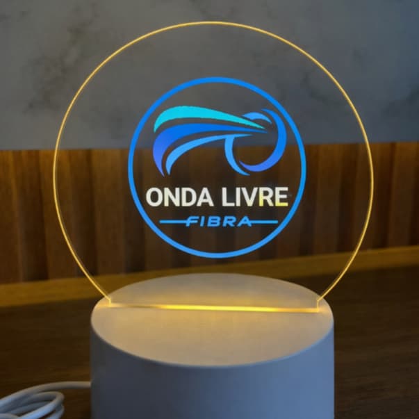 Luminária LED Personalizada com Logo | Placa Acrílica UV Colorida | Decoração Empresarial Premium