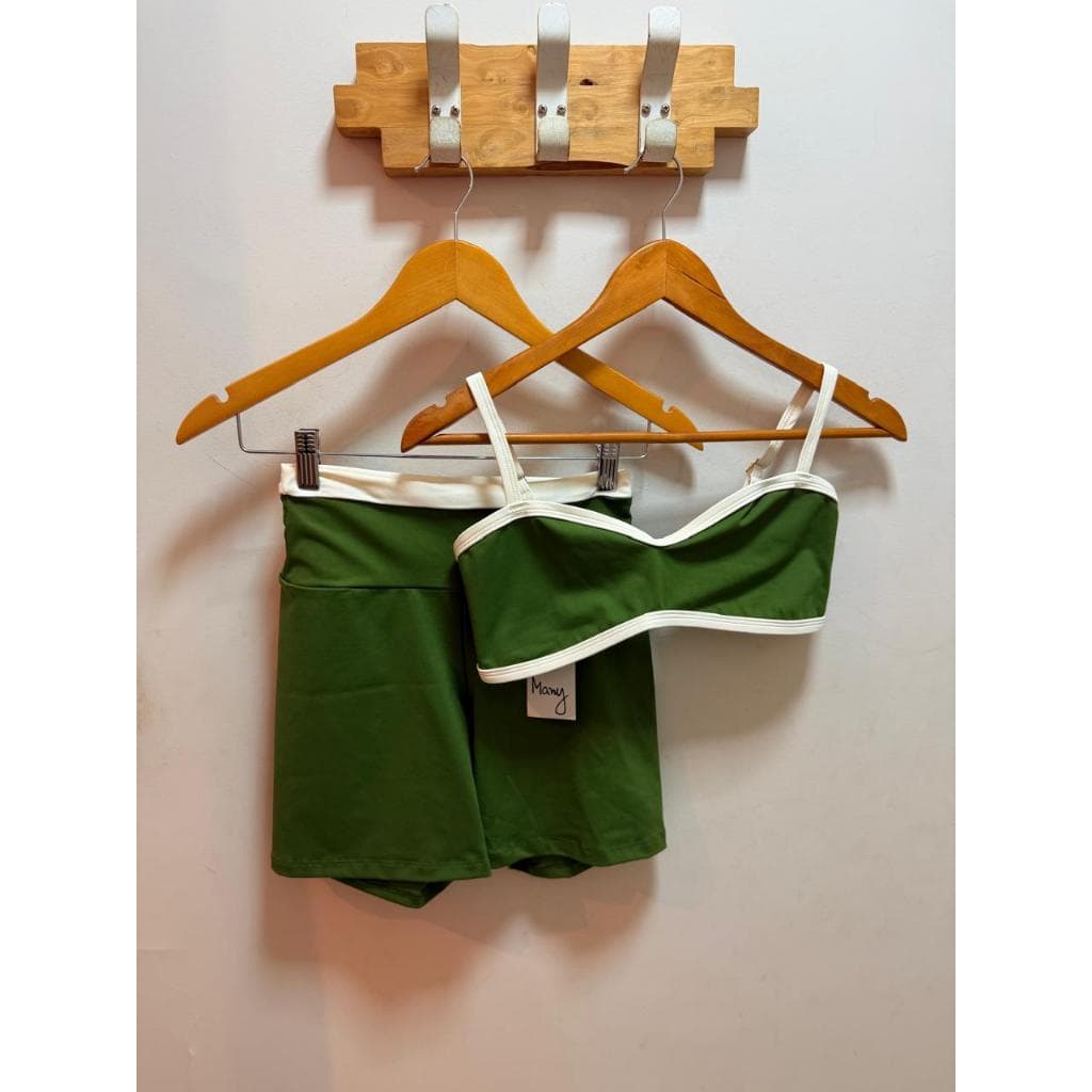 2 Conjunto Fitness Feminino Treino Top e Short Poliamida Premium Ajustável Conforto Academia Roupa Fitness