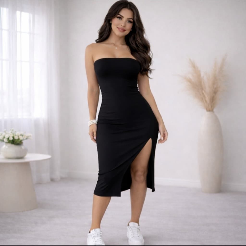 Vestido Tomara que Caia Canelado Midi com Fenda - Elegância e Ousadia