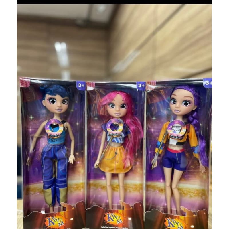 kpop boneca musical articulada Super Linda Com Olho de Vidro!!