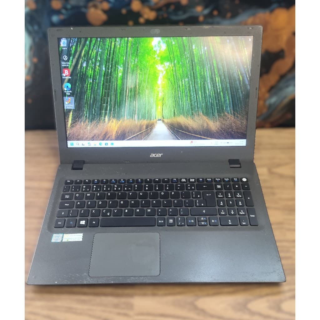 notebook gamer acer e5 574, core i7, 740gb (ssd+hd), 8gb, GeForce 2gb, 3700 jogos
