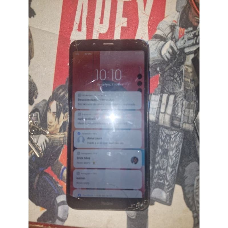 Xiaomi Redmi 7a Com tela trincada Celular Smartphone