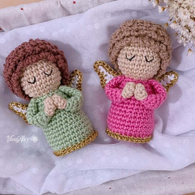 kit de Anjinho De Crochê Amigurumi Lembrancinha  Presente Religioso feito à mão