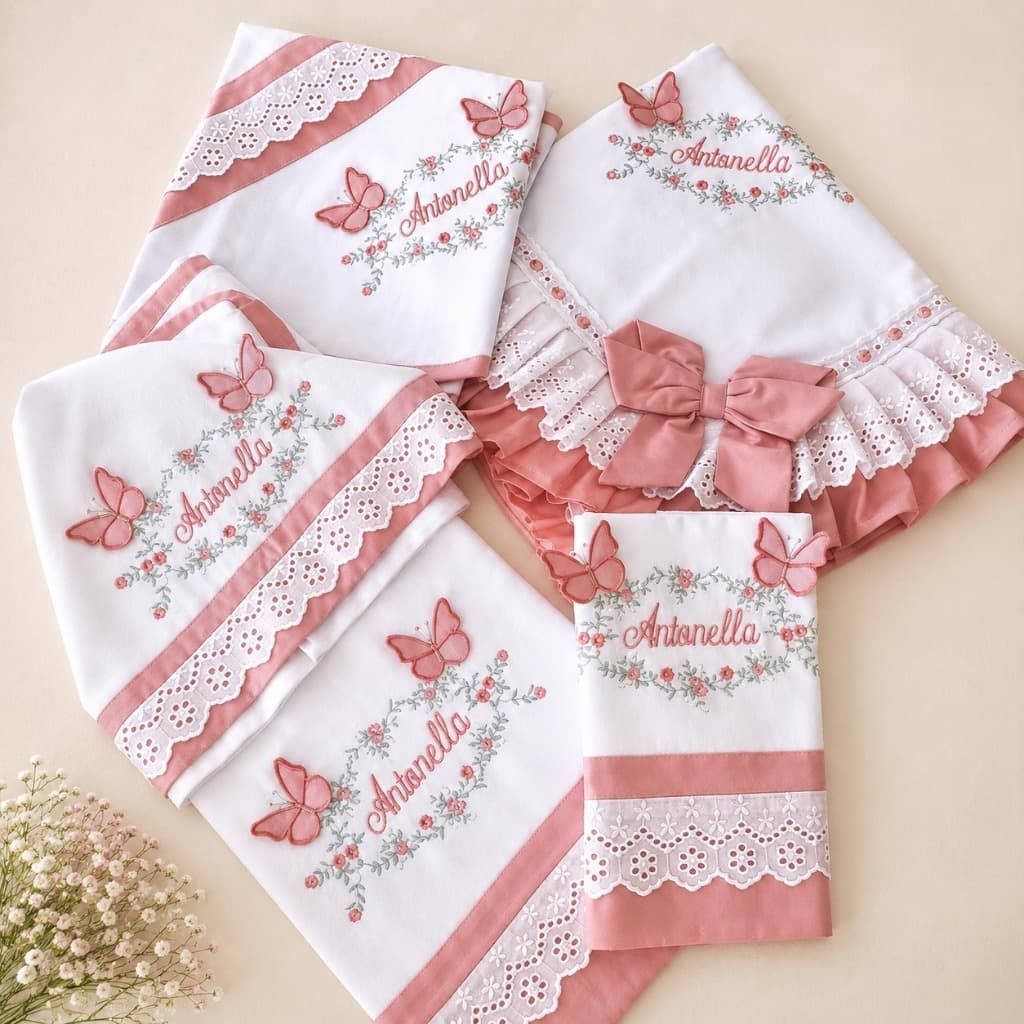 Enxoval de Bebê Bordado Personalizados Manta Fraldas Cueiro Toalha Banho Kit 5 Peças