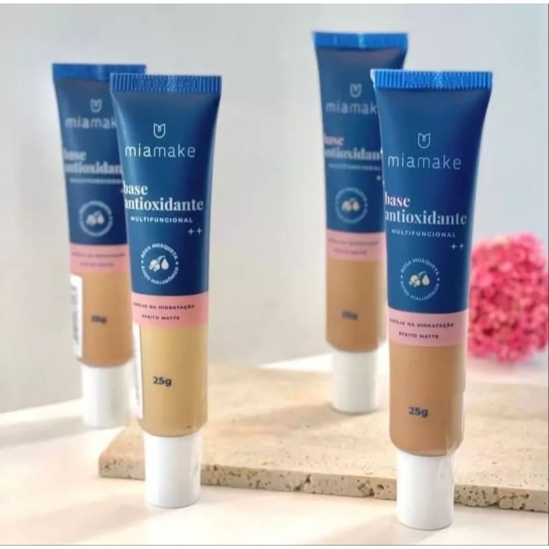 Base Líquida Antioxidante Multifuncional Efeito Matte com Rosa Mosqueta e Ácido Hialurônico - Mia Make 25g