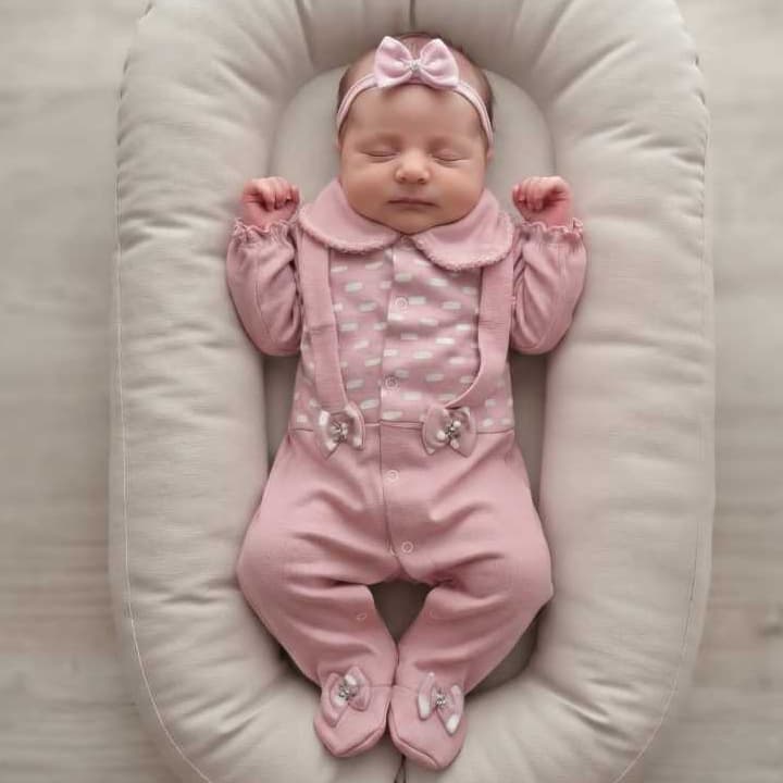 Macacão Manga Longa Bebê Menina com Lacinhos em Malha Manu Rosê/Pink/Vermelho/Rosa/Marsala