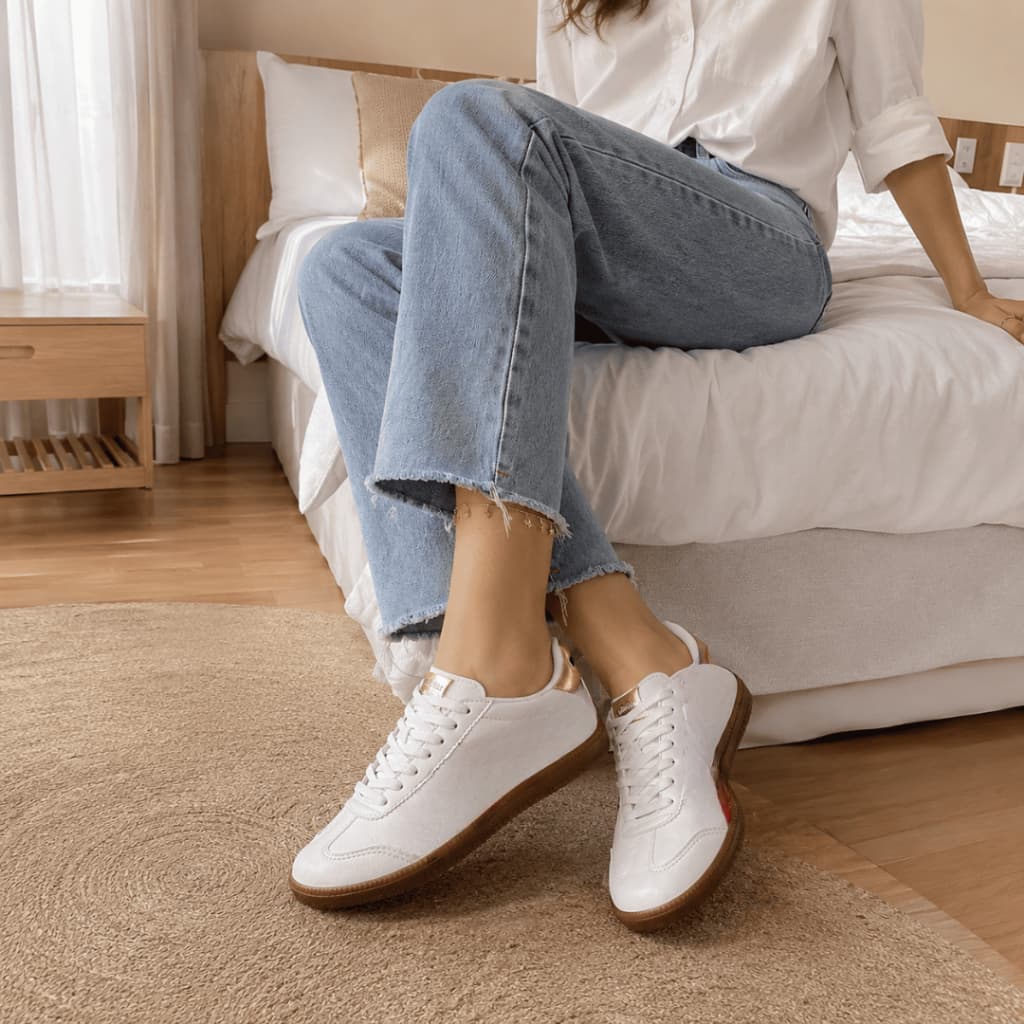 Tênis Feminino Casual Retrô Confortável e Leve 34 ao 39 | Calçado Macio Moderno para Passeio Dia a Dia