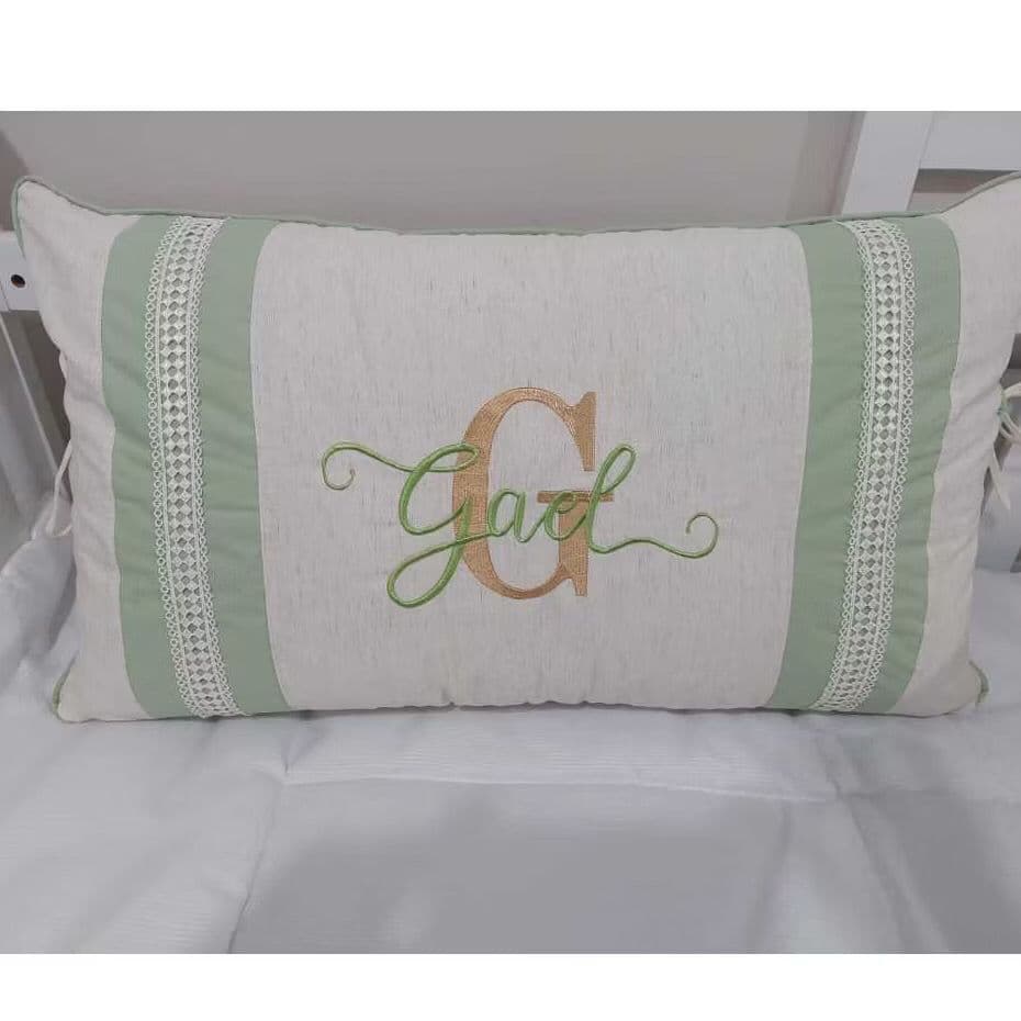 KIT PARA BERÇO AMERICANO BEBÊ PERSONALIZAMOS A INICIAL E NOME DO SEU BEBÊ FIORENCE VERDE + SAIA BEGE