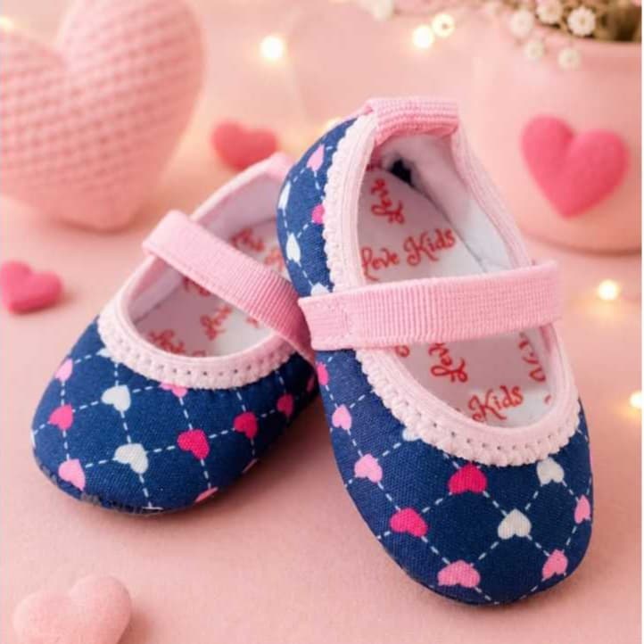 tênis infantil menina antiderrapante confortável para qualquer ocasião com elástico fofa perfeita delicada um luxo macia
