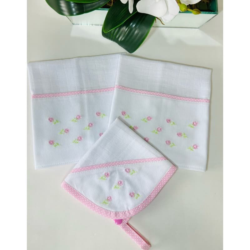 Fraldas de Boca  Personalizada com nome Bordado | Presente Bebê | Enxoval Recém Nascido | bordado floral  100% Algodão