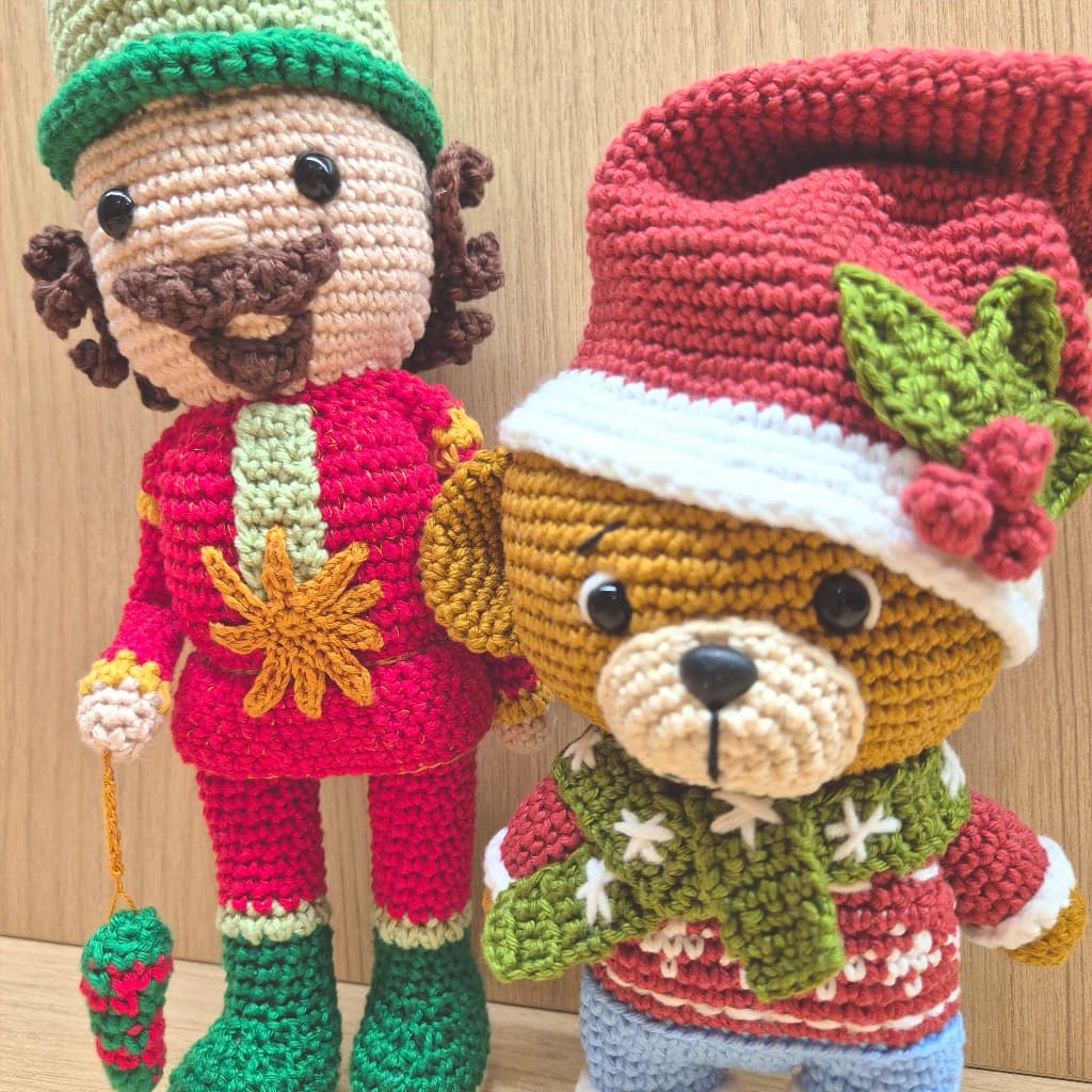 Kit Quebra Nozes E Ursinho De Natal Em Amigurumi Crochê